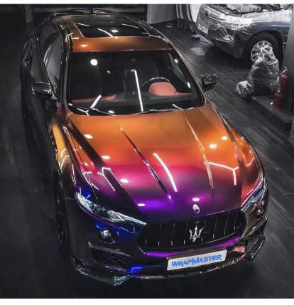 En çok satan Süper Parlak Streç Araba Sarma Vinil Film Metalik Elmas derin uzay bukalemun Vücut Araba Sticker